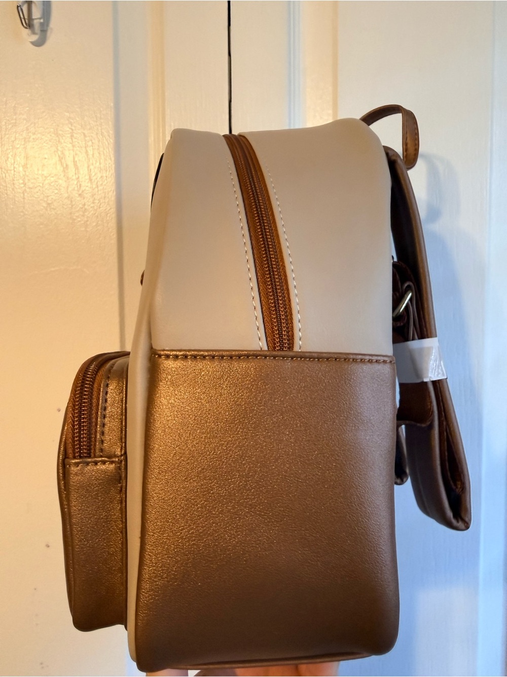 Loungefly Rescue Rangers Mini Backpack with wallet - Picture 2 of 6